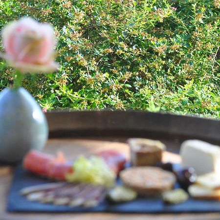 Bed and Breakfast Le Lion D'Or en PERIGORD à Mauzac-et-Grand-Castang Extérieur photo