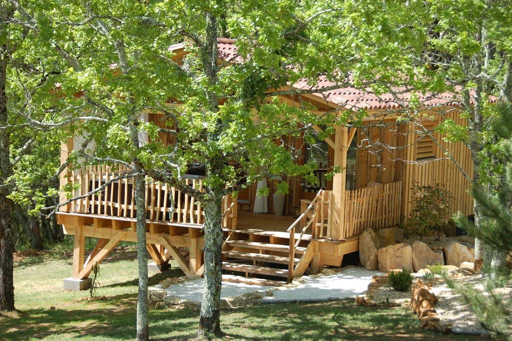 Bed and Breakfast Le Lion D'Or en PERIGORD à Mauzac-et-Grand-Castang Extérieur photo