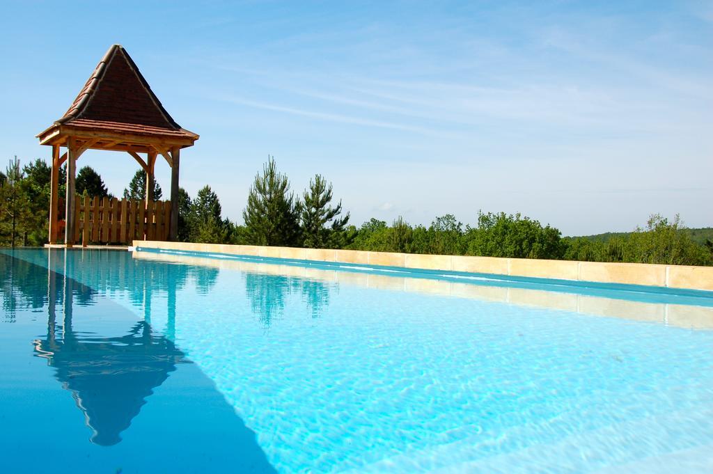 Bed and Breakfast Le Lion D'Or en PERIGORD à Mauzac-et-Grand-Castang Extérieur photo
